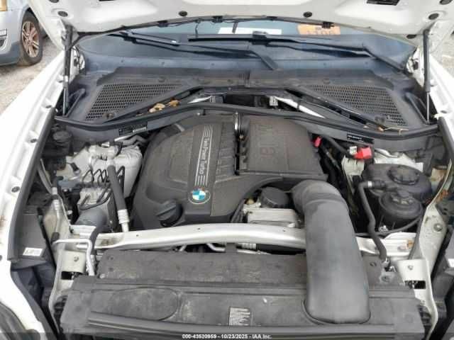 Білий БМВ Х5, об'ємом двигуна 3 л та пробігом 106 тис. км за 1500 $, фото 9 на Automoto.ua