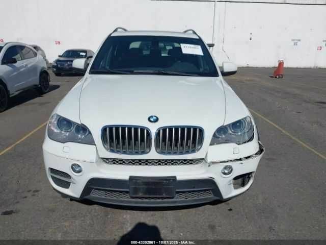 Белый БМВ Х5, объемом двигателя 0 л и пробегом 119 тыс. км за 2500 $, фото 12 на Automoto.ua
