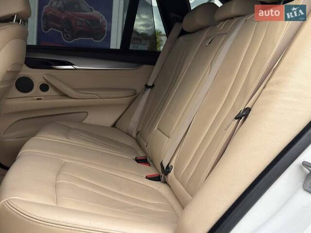 БМВ Х5 2013 в Львове на Automoto.ua Белый БМВ Х5, объемом двигателя 3 л и пробегом 150 тыс. км за 25300 $, фото 15 на Automoto.ua