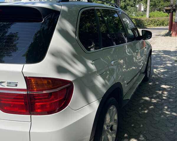 Белый БМВ Х5, объемом двигателя 2.98 л и пробегом 204 тыс. км за 15500 $, фото 11 на Automoto.ua