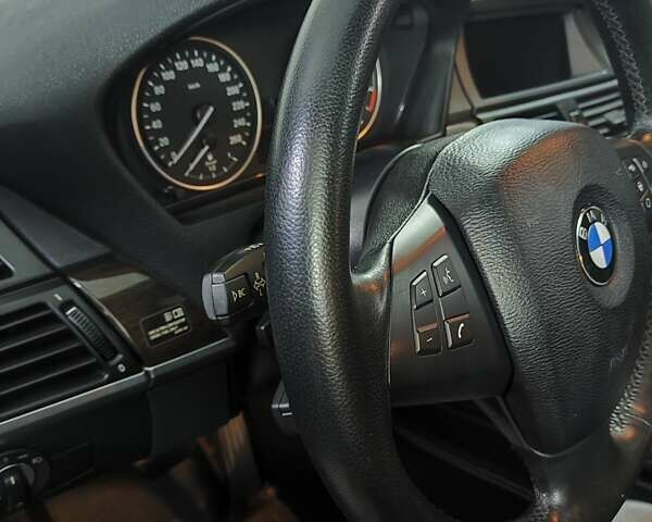 БМВ Х5 2013 в Киеве на Automoto.ua Белый БМВ Х5, объемом двигателя 3 л и пробегом 162 тыс. км за 22000 $, фото 39 на Automoto.ua