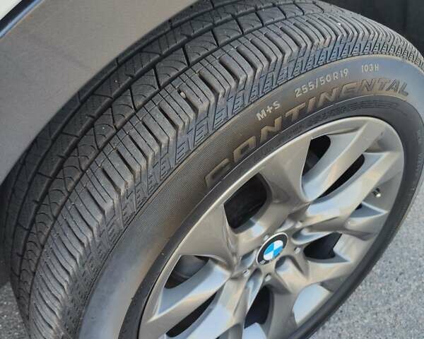 БМВ Х5 2013 в Киеве на Automoto.ua Белый БМВ Х5, объемом двигателя 3 л и пробегом 162 тыс. км за 22000 $, фото 24 на Automoto.ua