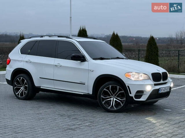 Белый БМВ Х5, объемом двигателя 3 л и пробегом 224 тыс. км за 13300 $, фото 17 на Automoto.ua