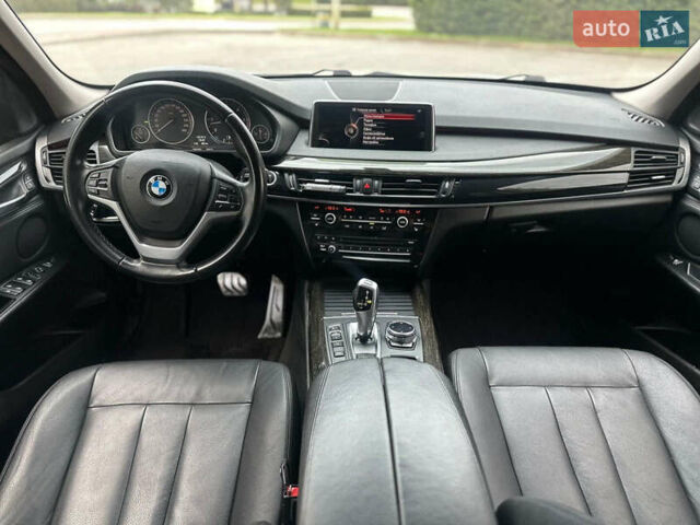 Белый БМВ Х5, объемом двигателя 3 л и пробегом 185 тыс. км за 26300 $, фото 11 на Automoto.ua