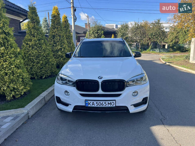 Белый БМВ Х5, объемом двигателя 2.99 л и пробегом 210 тыс. км за 30000 $, фото 2 на Automoto.ua