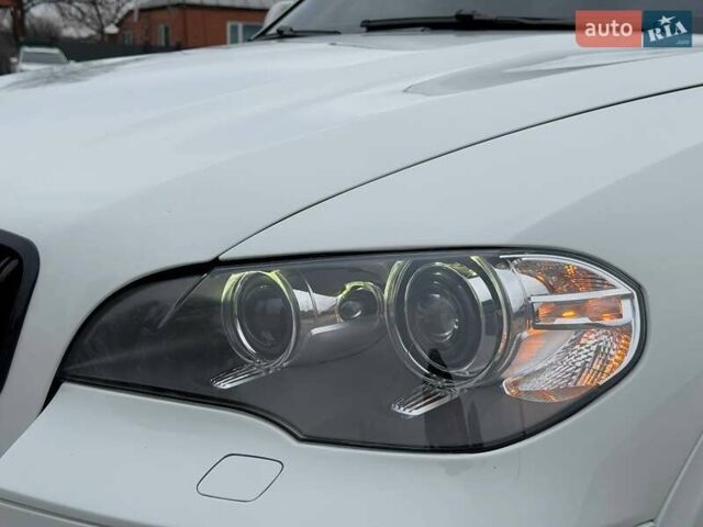 Білий БМВ Х5, об'ємом двигуна 2.98 л та пробігом 179 тис. км за 14850 $, фото 5 на Automoto.ua