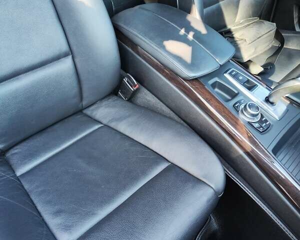 БМВ Х5 2013 в Киеве на Automoto.ua Белый БМВ Х5, объемом двигателя 3 л и пробегом 162 тыс. км за 22000 $, фото 14 на Automoto.ua