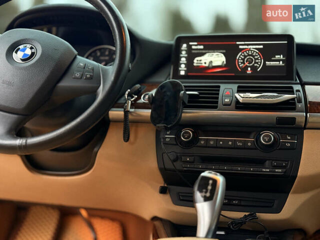 Білий БМВ Х5, об'ємом двигуна 2.98 л та пробігом 234 тис. км за 14800 $, фото 10 на Automoto.ua