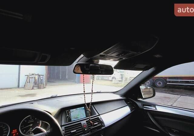 Белый БМВ Х5, объемом двигателя 2.99 л и пробегом 195 тыс. км за 30000 $, фото 43 на Automoto.ua