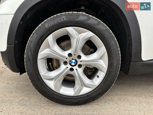 Білий БМВ Х5, об'ємом двигуна 3 л та пробігом 165 тис. км за 20500 $, фото 34 на Automoto.ua