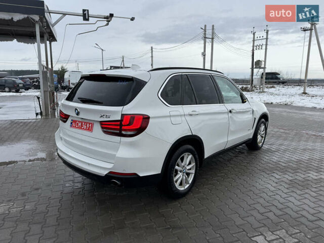 Білий БМВ Х5, об'ємом двигуна 3 л та пробігом 227 тис. км за 13900 $, фото 4 на Automoto.ua