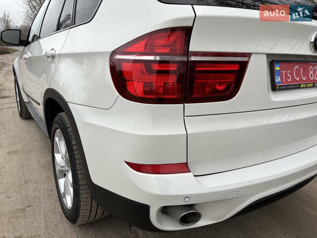Білий БМВ Х5, об'ємом двигуна 3 л та пробігом 165 тис. км за 20500 $, фото 6 на Automoto.ua