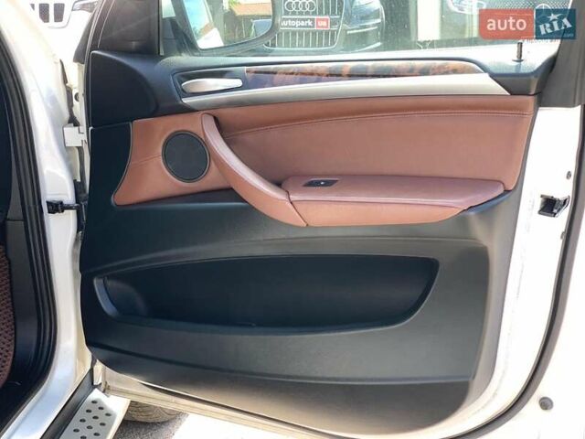 Білий БМВ Х5, об'ємом двигуна 3 л та пробігом 212 тис. км за 17240 $, фото 24 на Automoto.ua