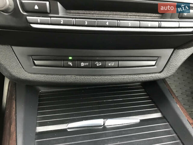 Білий БМВ Х5, об'ємом двигуна 3 л та пробігом 280 тис. км за 17900 $, фото 26 на Automoto.ua