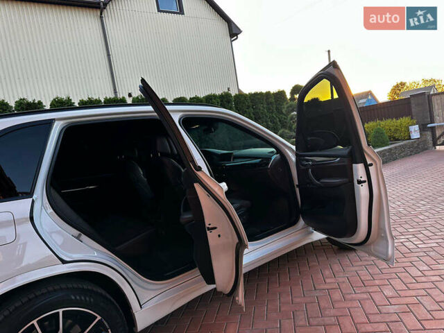 Белый БМВ Х5, объемом двигателя 2.99 л и пробегом 210 тыс. км за 32500 $, фото 26 на Automoto.ua