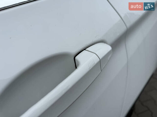 Білий БМВ Х5, об'ємом двигуна 3 л та пробігом 227 тис. км за 13900 $, фото 12 на Automoto.ua