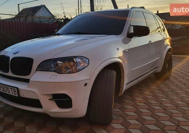 Белый БМВ Х5, объемом двигателя 2.99 л и пробегом 195 тыс. км за 30000 $, фото 26 на Automoto.ua