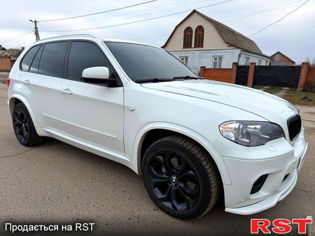 Белый БМВ Х5, объемом двигателя 3 л и пробегом 180 тыс. км за 14850 $, фото 2 на Automoto.ua
