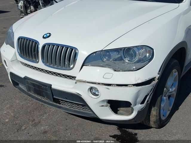 Белый БМВ Х5, объемом двигателя 0 л и пробегом 119 тыс. км за 2500 $, фото 5 на Automoto.ua