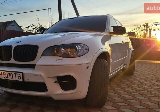 Белый БМВ Х5, объемом двигателя 2.99 л и пробегом 195 тыс. км за 30000 $, фото 17 на Automoto.ua