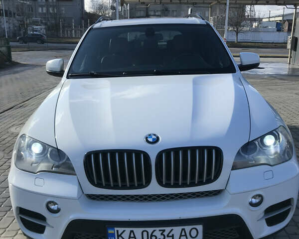 Білий БМВ Х5, об'ємом двигуна 3 л та пробігом 280 тис. км за 17900 $, фото 2 на Automoto.ua