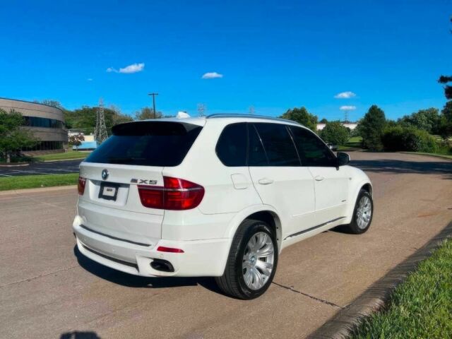 Белый БМВ Х5, объемом двигателя 4.4 л и пробегом 83 тыс. км за 4750 $, фото 5 на Automoto.ua