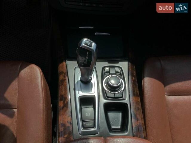 Білий БМВ Х5, об'ємом двигуна 3 л та пробігом 212 тис. км за 17240 $, фото 35 на Automoto.ua