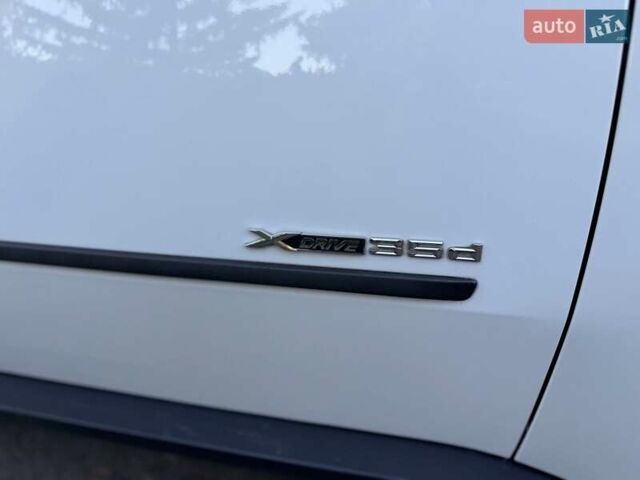 Білий БМВ Х5, об'ємом двигуна 2.99 л та пробігом 142 тис. км за 23999 $, фото 16 на Automoto.ua