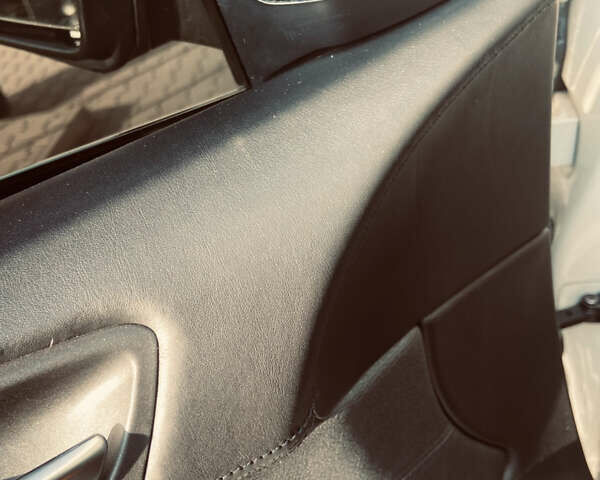 Белый БМВ Х5, объемом двигателя 2.98 л и пробегом 141 тыс. км за 16300 $, фото 15 на Automoto.ua