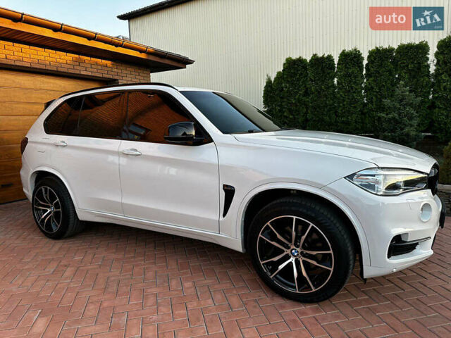 Белый БМВ Х5, объемом двигателя 2.99 л и пробегом 210 тыс. км за 30000 $, фото 18 на Automoto.ua