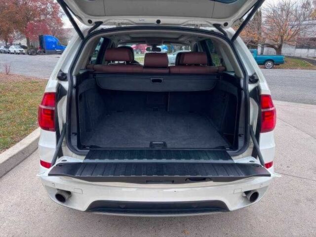 Белый БМВ Х5, объемом двигателя 3 л и пробегом 145 тыс. км за 7200 $, фото 10 на Automoto.ua