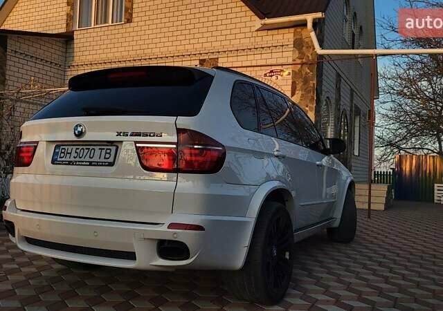 Белый БМВ Х5, объемом двигателя 2.99 л и пробегом 195 тыс. км за 30000 $, фото 24 на Automoto.ua