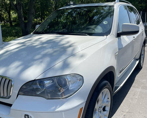 Белый БМВ Х5, объемом двигателя 2.98 л и пробегом 204 тыс. км за 15500 $, фото 13 на Automoto.ua