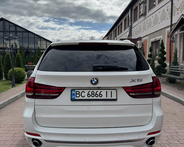 Белый БМВ Х5, объемом двигателя 2.98 л и пробегом 243 тыс. км за 20500 $, фото 5 на Automoto.ua
