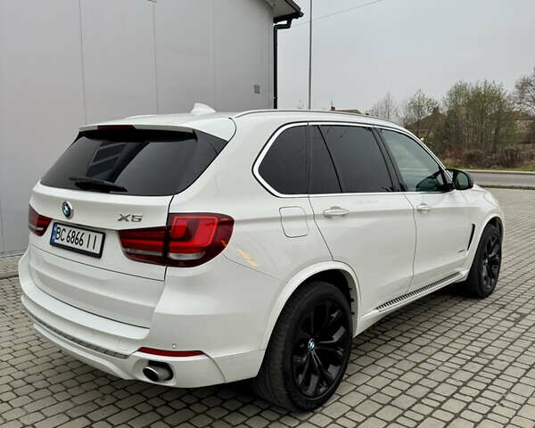 Білий БМВ Х5, об'ємом двигуна 2.98 л та пробігом 245 тис. км за 18900 $, фото 5 на Automoto.ua