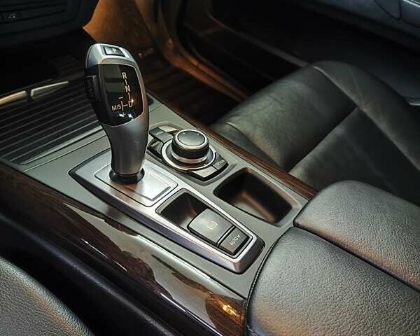 БМВ Х5 2013 в Киеве на Automoto.ua Белый БМВ Х5, объемом двигателя 3 л и пробегом 162 тыс. км за 22000 $, фото 37 на Automoto.ua