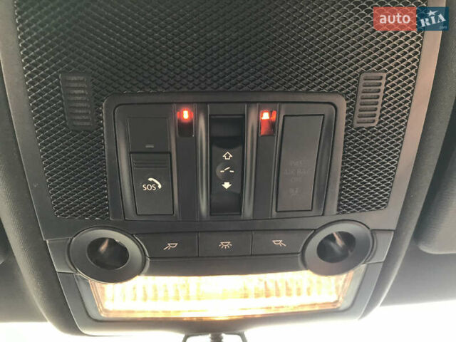 Білий БМВ Х5, об'ємом двигуна 3 л та пробігом 280 тис. км за 17900 $, фото 32 на Automoto.ua