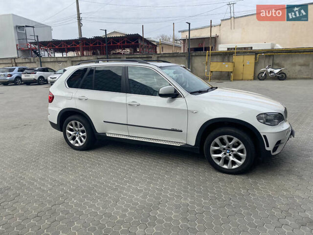Білий БМВ Х5, об'ємом двигуна 3 л та пробігом 142 тис. км за 18999 $, фото 11 на Automoto.ua