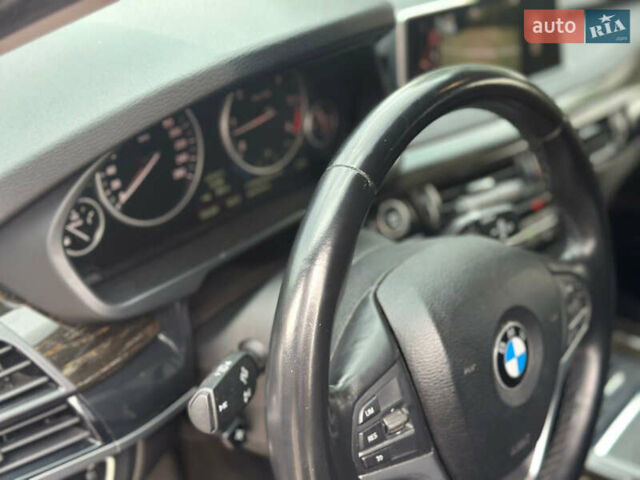 Белый БМВ Х5, объемом двигателя 3 л и пробегом 185 тыс. км за 26300 $, фото 18 на Automoto.ua