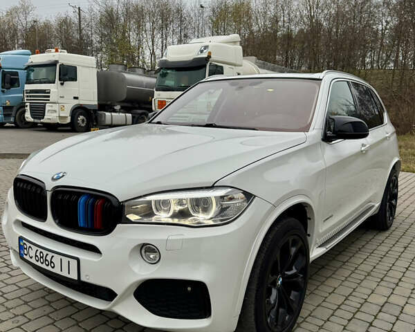 Білий БМВ Х5, об'ємом двигуна 2.98 л та пробігом 245 тис. км за 18900 $, фото 11 на Automoto.ua