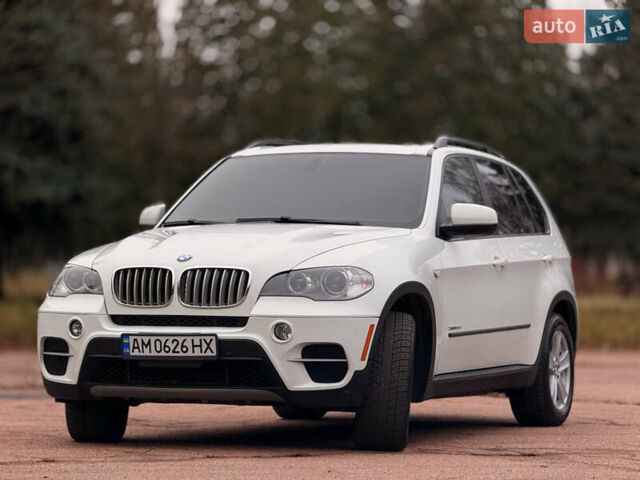 Білий БМВ Х5, об'ємом двигуна 2.98 л та пробігом 234 тис. км за 14800 $, фото 3 на Automoto.ua