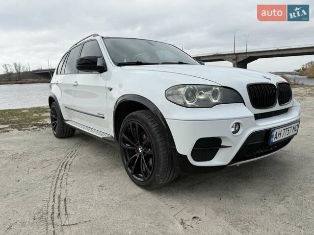 Белый БМВ Х5, объемом двигателя 2.98 л и пробегом 190 тыс. км за 16200 $, фото 1 на Automoto.ua