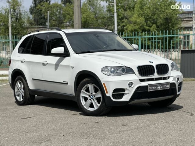 Белый БМВ Х5, объемом двигателя 3 л и пробегом 165 тыс. км за 14700 $, фото 6 на Automoto.ua