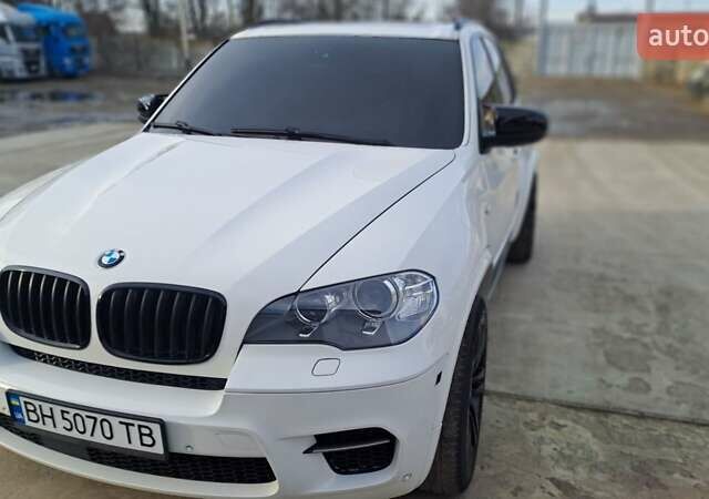 Белый БМВ Х5, объемом двигателя 2.99 л и пробегом 195 тыс. км за 30000 $, фото 69 на Automoto.ua