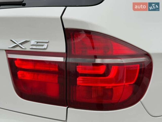 Білий БМВ Х5, об'ємом двигуна 2.98 л та пробігом 179 тис. км за 14850 $, фото 15 на Automoto.ua