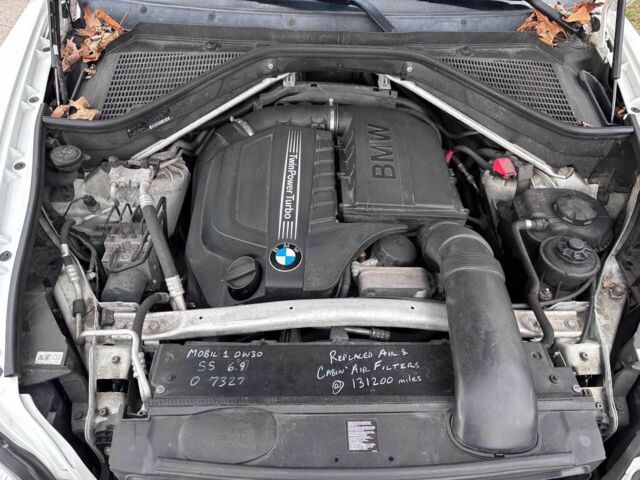 Белый БМВ Х5, объемом двигателя 3 л и пробегом 81 тыс. км за 4500 $, фото 14 на Automoto.ua