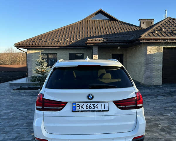 Белый БМВ Х5, объемом двигателя 2.99 л и пробегом 290 тыс. км за 22900 $, фото 10 на Automoto.ua