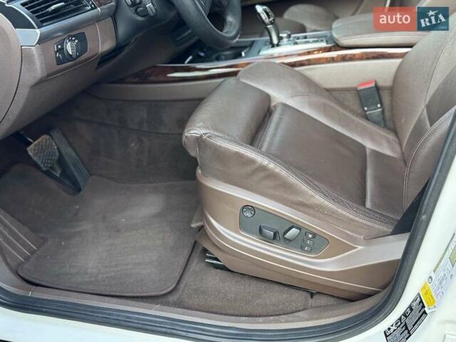 Білий БМВ Х5, об'ємом двигуна 2.99 л та пробігом 142 тис. км за 23999 $, фото 30 на Automoto.ua