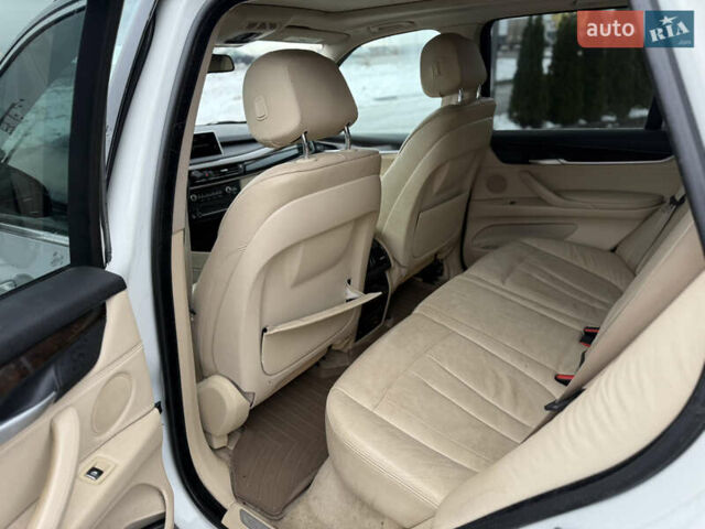 Білий БМВ Х5, об'ємом двигуна 3 л та пробігом 227 тис. км за 13900 $, фото 18 на Automoto.ua
