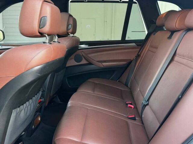 БМВ Х5 2013 в Львове на Automoto.ua Белый БМВ Х5, объемом двигателя 3 л и пробегом 83 тыс. км за 3000 $, фото 11 на Automoto.ua